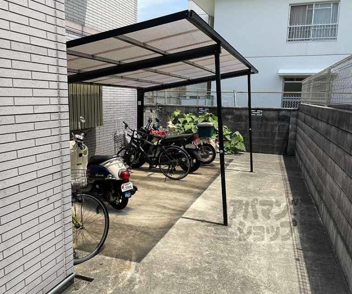 【クィーンズコートY棟】間取