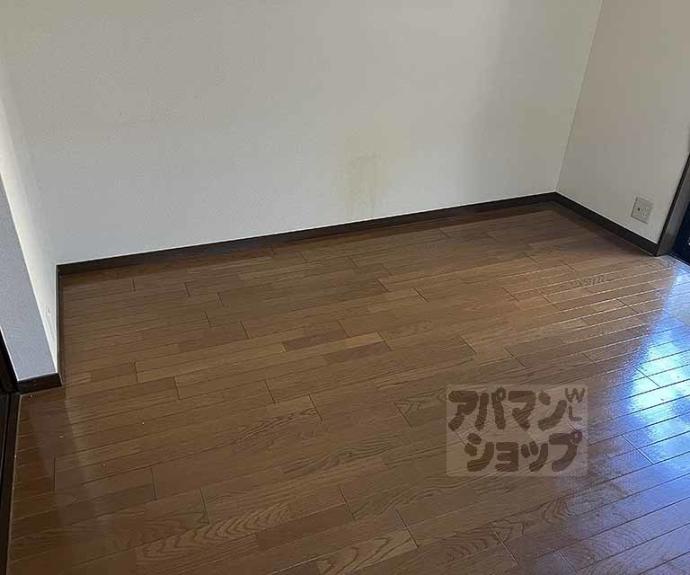 【クィーンズコートY棟】間取