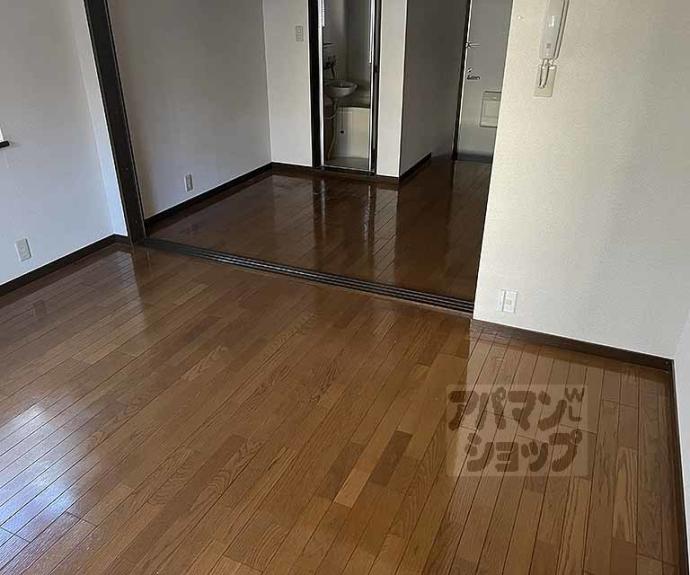 【クィーンズコートY棟】間取