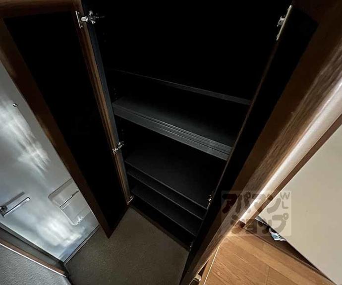 【クィーンズコートY棟】間取