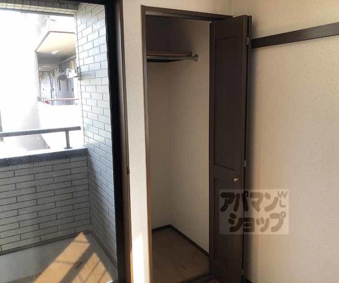 【クィーンズコートY棟】間取