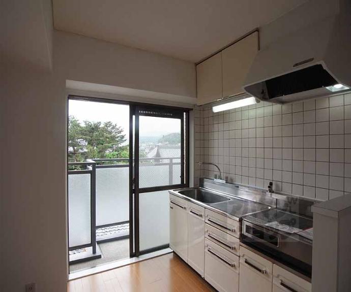 【ライオンズマンション京都紫野】間取