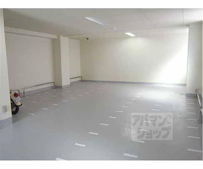 【ミュー花水木　弐番館】間取