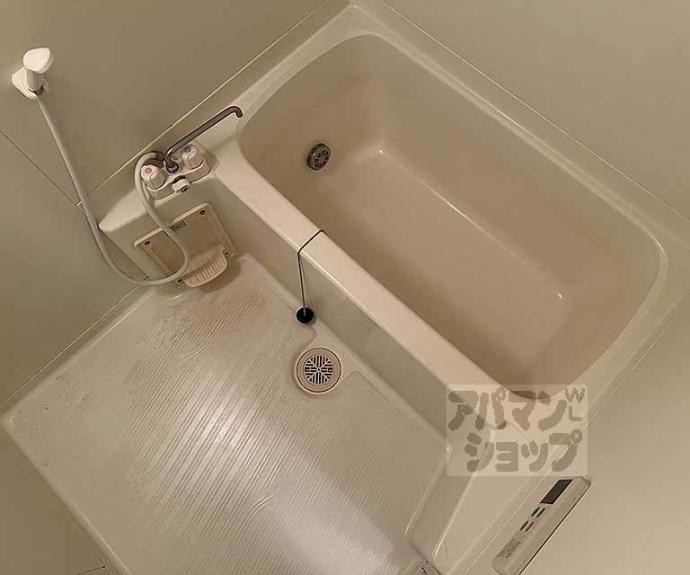 【シャトー竹宇】間取