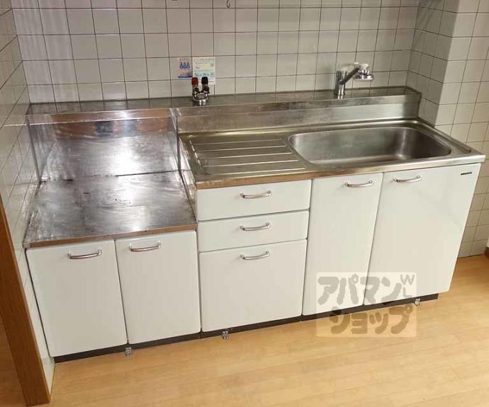 【レフィナード京都西大路】間取