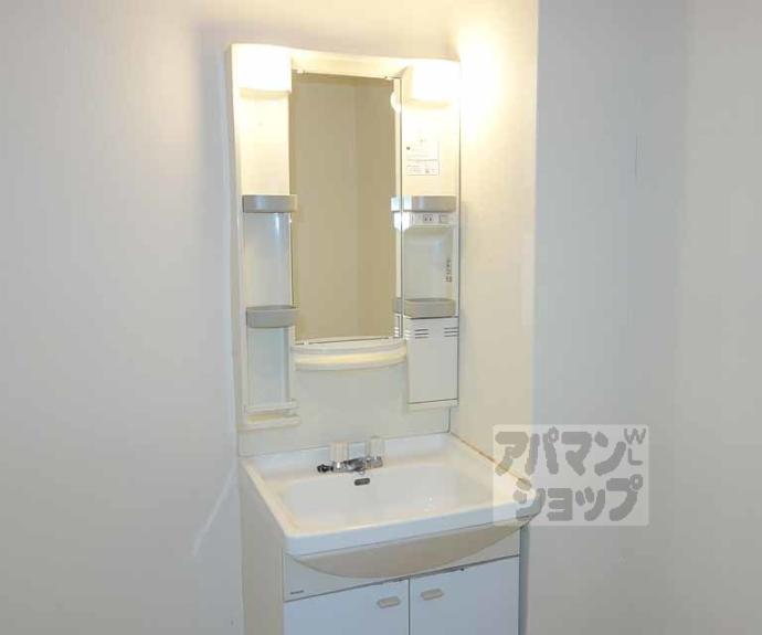 【レフィナード京都西大路】間取