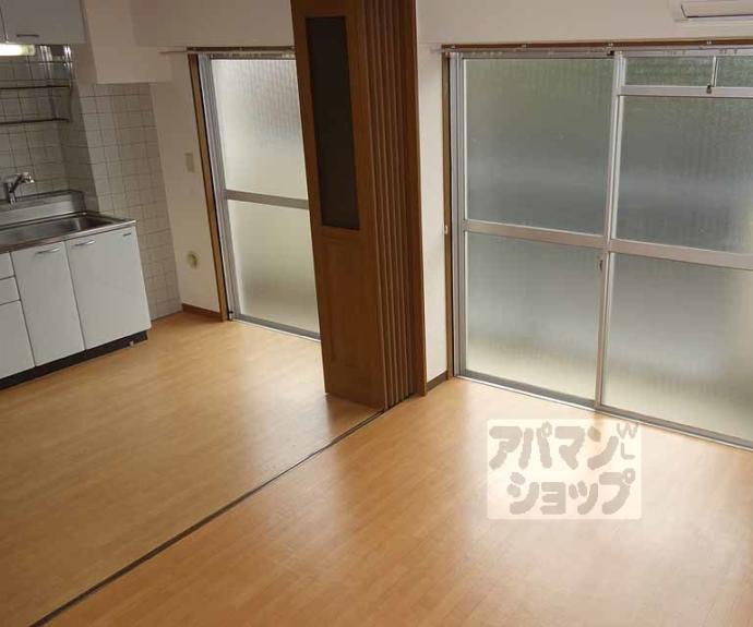 【レフィナード京都西大路】間取