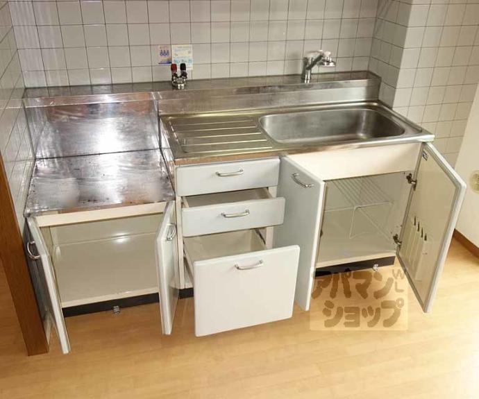 【レフィナード京都西大路】間取