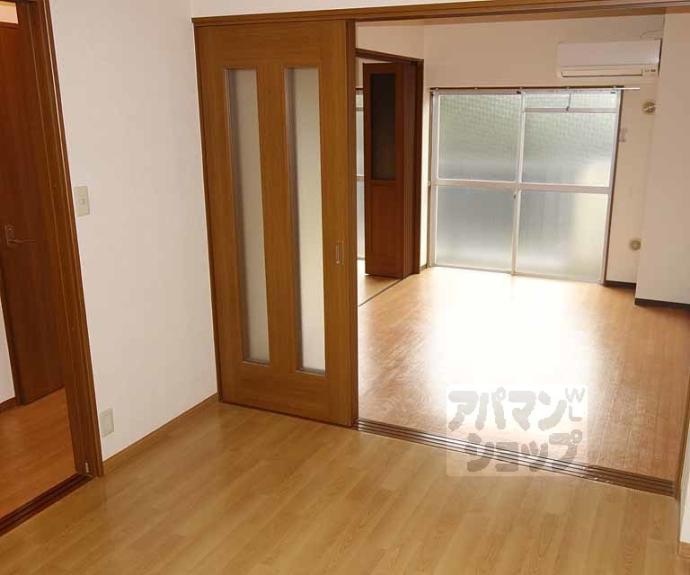 【レフィナード京都西大路】間取