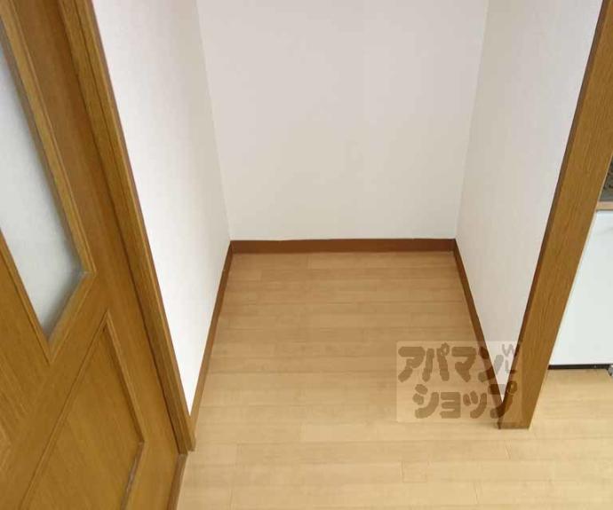 【レフィナード京都西大路】間取