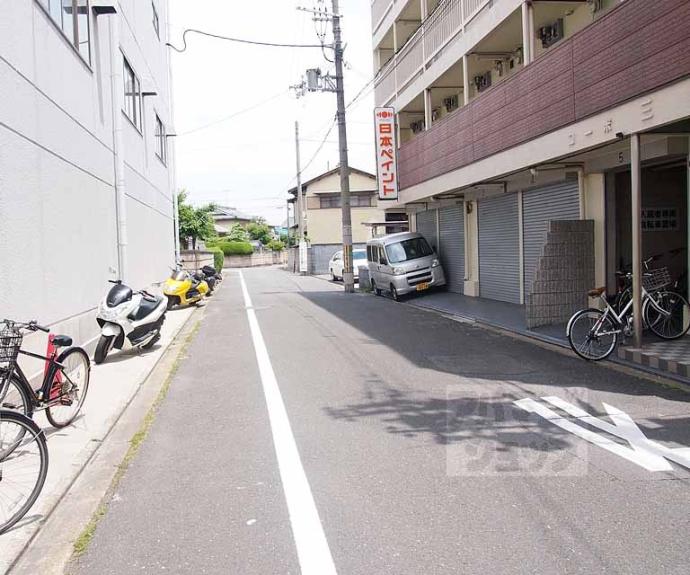 【レフィナード京都西大路】間取