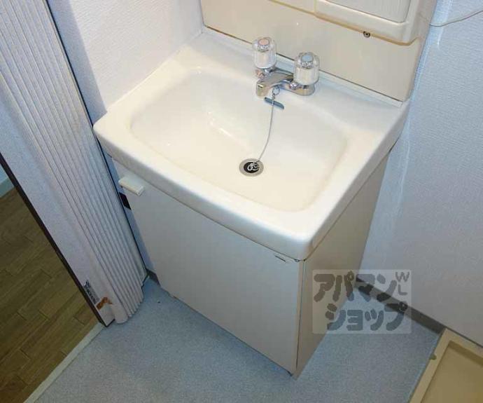 【レフィナード京都西大路】間取