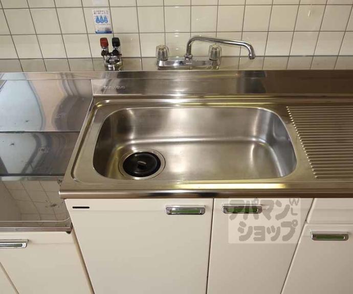 【レフィナード京都西大路】間取