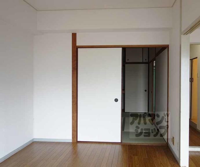 【レフィナード京都西大路】間取