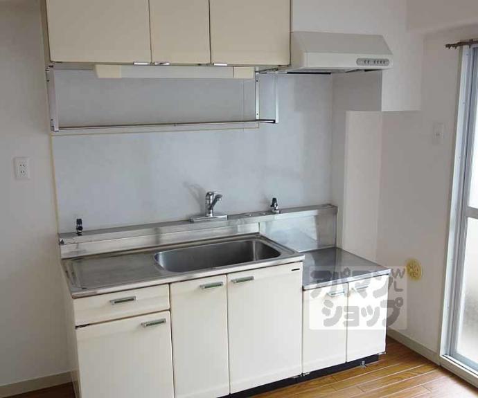 【レフィナード京都西大路】間取