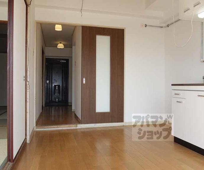 【レフィナード京都西大路】間取