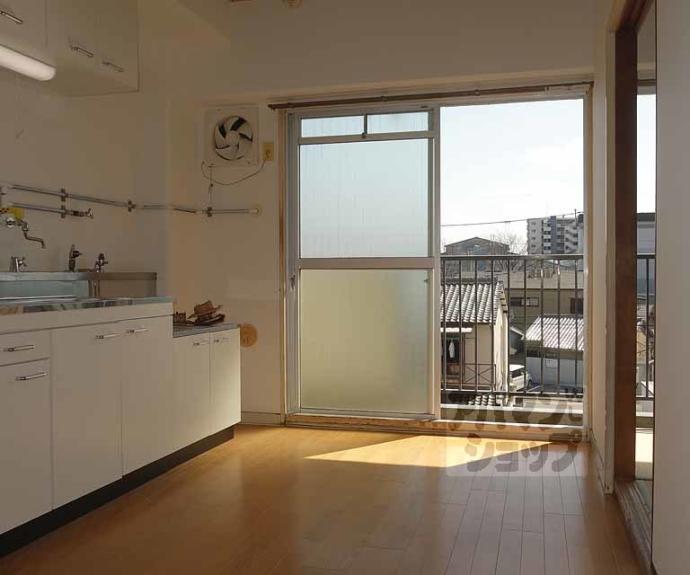 【レフィナード京都西大路】間取