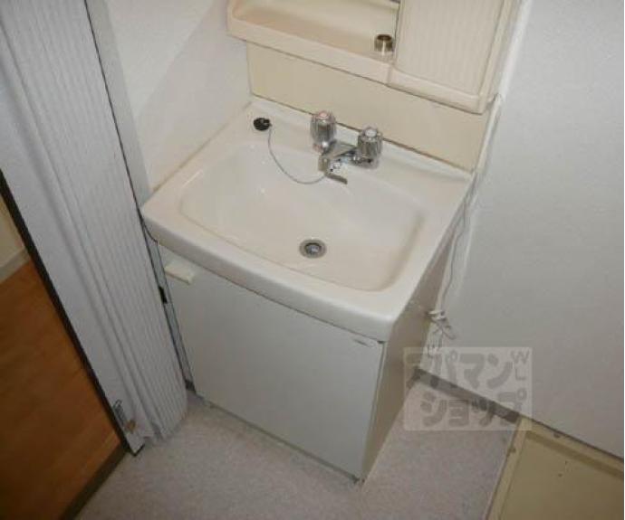 【レフィナード京都西大路】間取