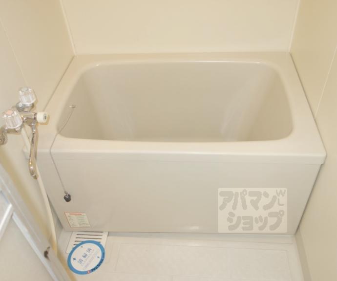 【レフィナード京都西大路】間取