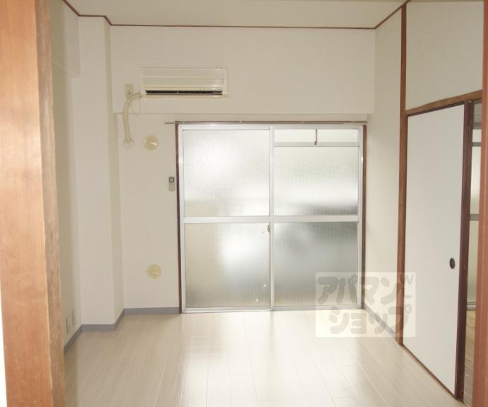 【レフィナード京都西大路】間取