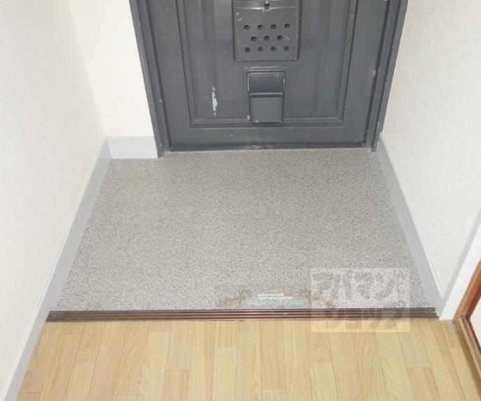 【レフィナード京都西大路】間取