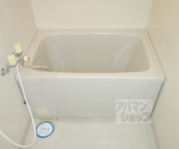 【レフィナード京都西大路】間取