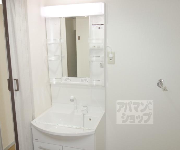 【レフィナード京都西大路】間取