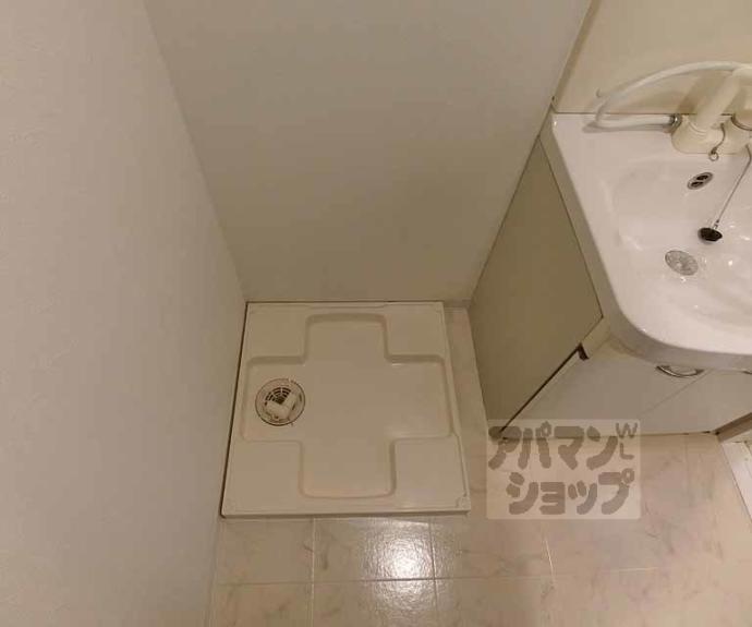 【西京極南大入町マンション】間取
