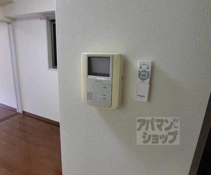 【西京極南大入町マンション】間取
