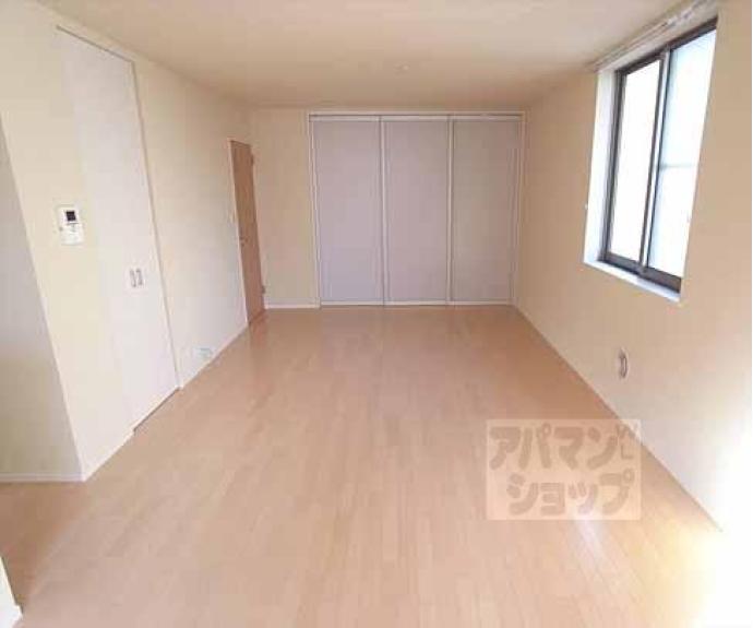 【コンフォート西京極】間取