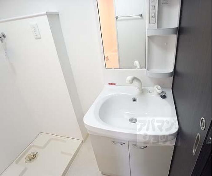 【ヴァンヴェルデ西京極】間取