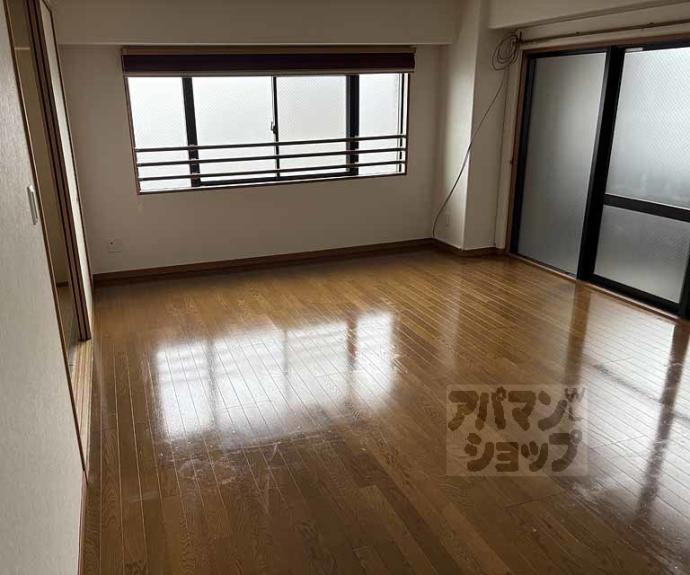 【サーパス桂第2】間取