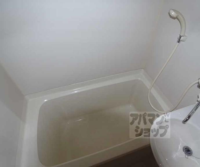 【御所西ラフィーネ石原】間取