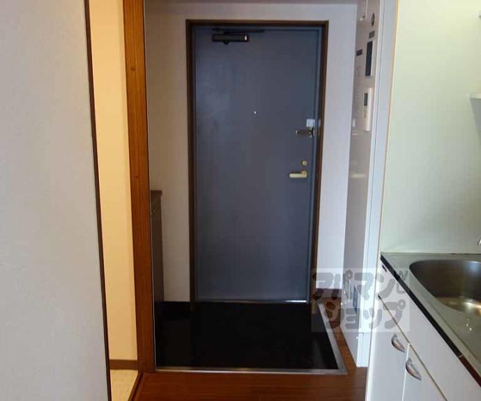 【エリーフラッツ上桂】間取