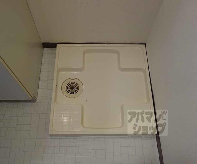 【エリーフラッツ上桂】間取