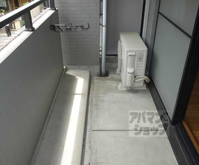 【エリーフラッツ上桂】間取