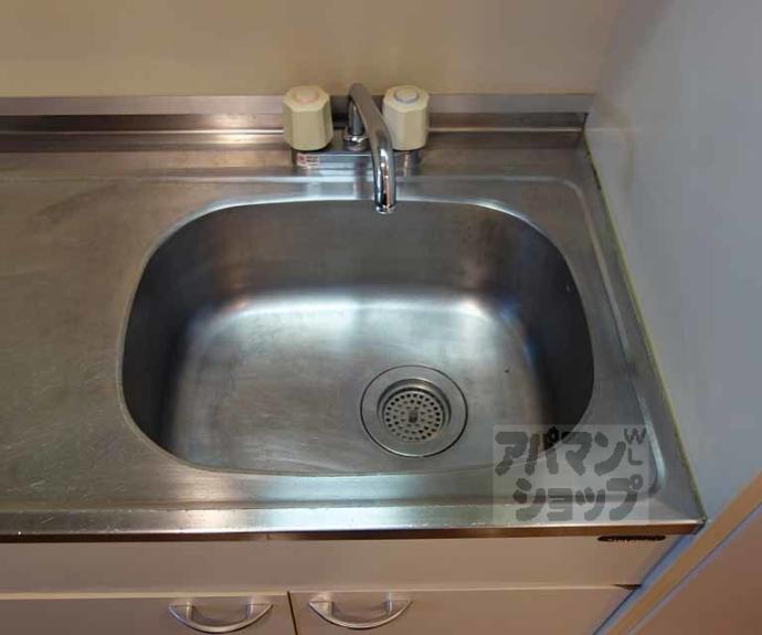 【エリーフラッツ上桂】間取