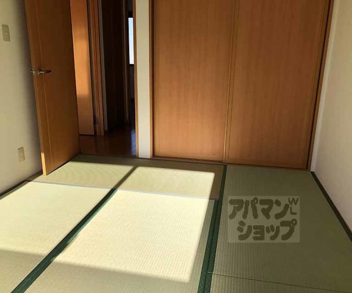 【リサージュ桂】間取