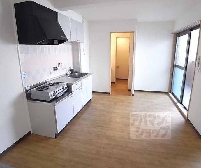 【クオリティー嵯峨野】間取