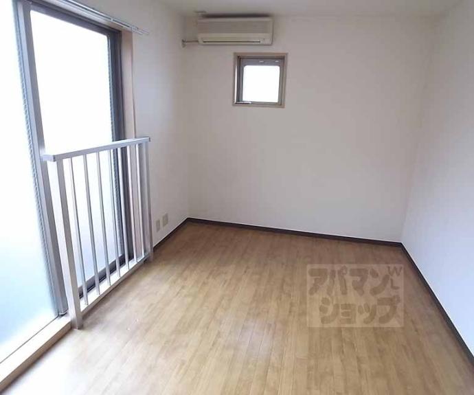 【クオリティー嵯峨野】間取