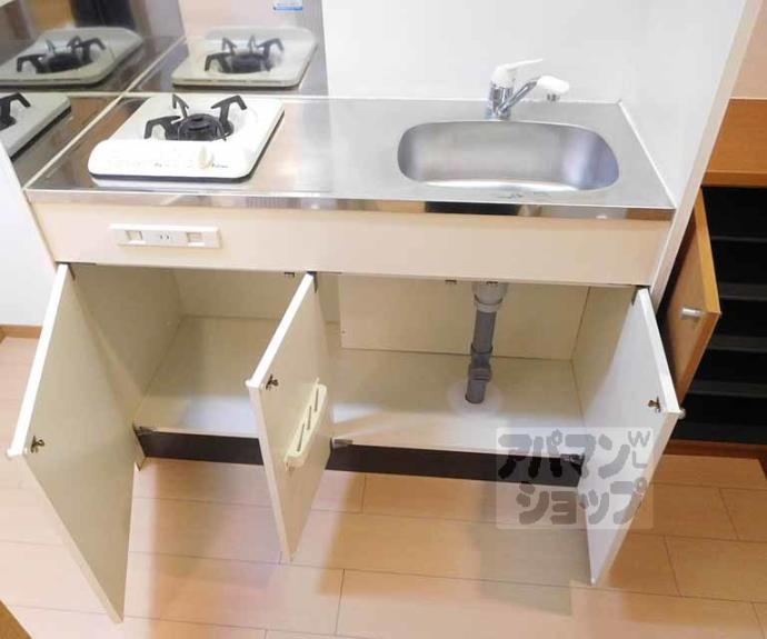 【メゾン・ドゥ・ブーシェ衣笠】間取