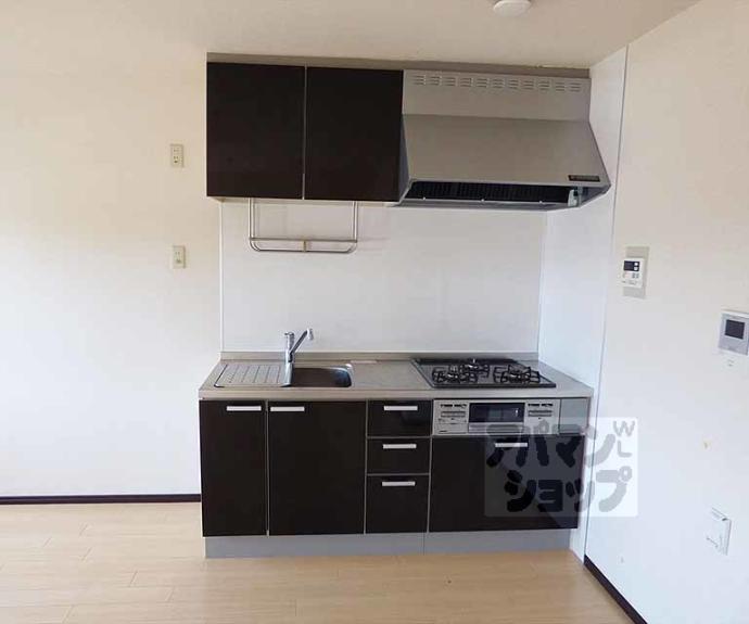 【ドミール岩倉】間取