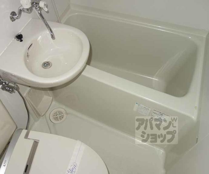 【ヴィヴァーチェ七条】間取