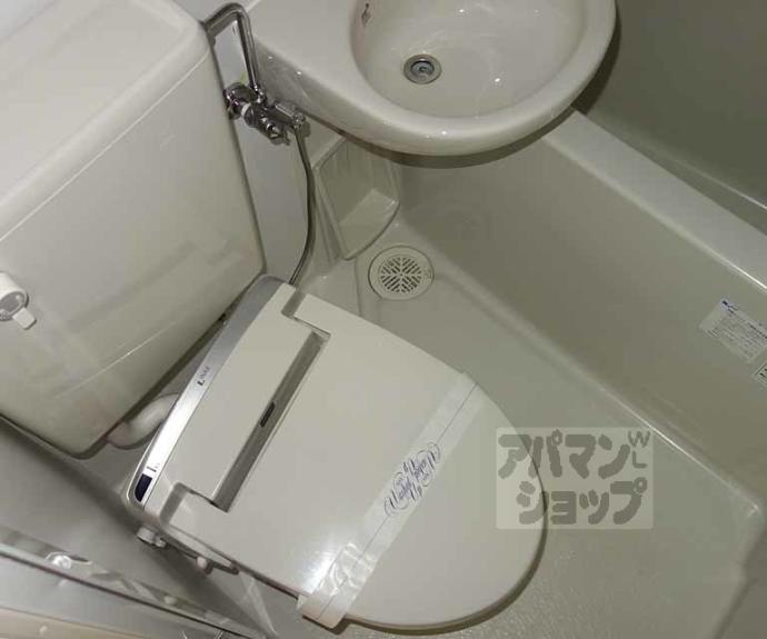 【ヴィヴァーチェ七条】間取