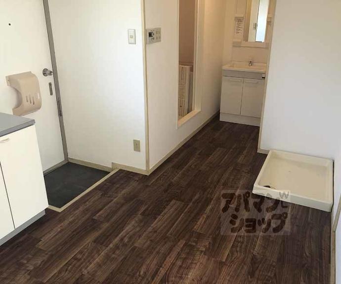 【ウィンズ上桂】間取