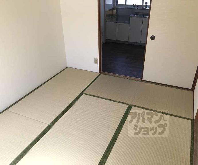 【ウィンズ上桂】間取