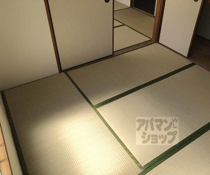 【ウィンズ上桂】間取