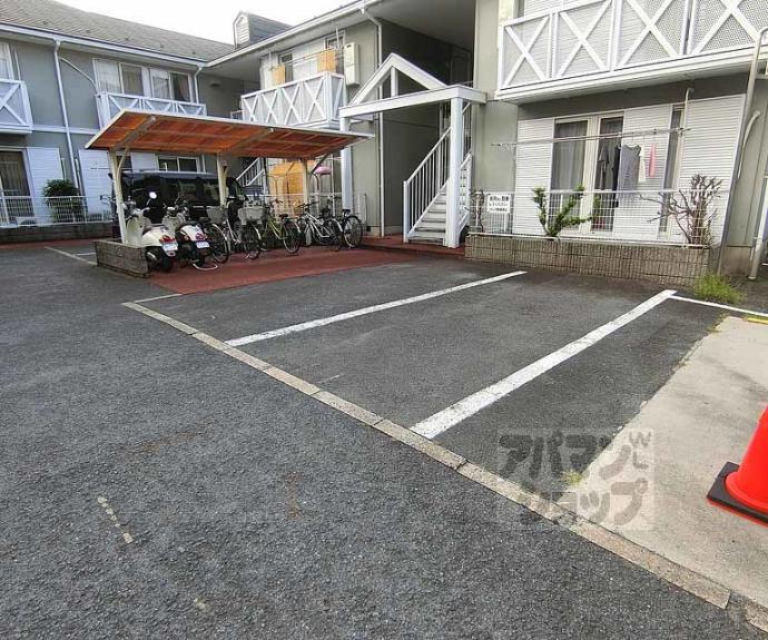 【フレグランス　モナ】間取