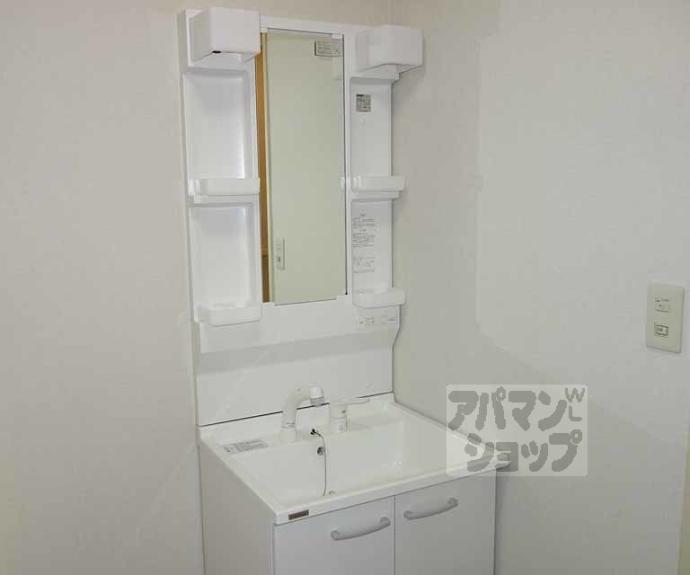 【フレグランス　モナ】間取