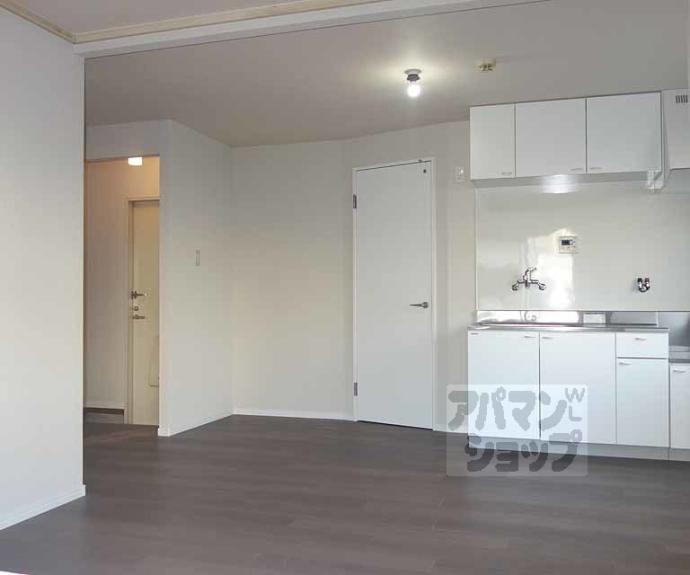 【フレグランス　モナ】間取